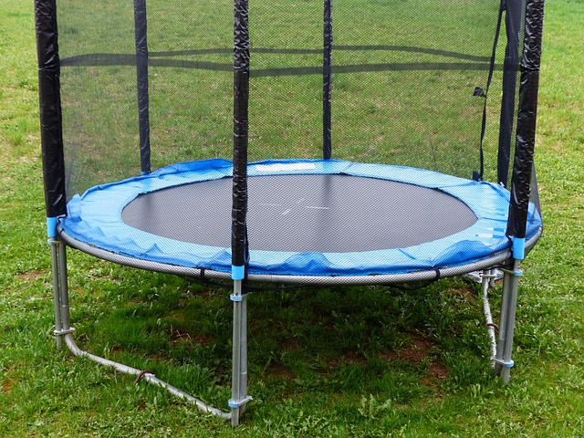 Proč je takový zájem o trampolíny v akci
